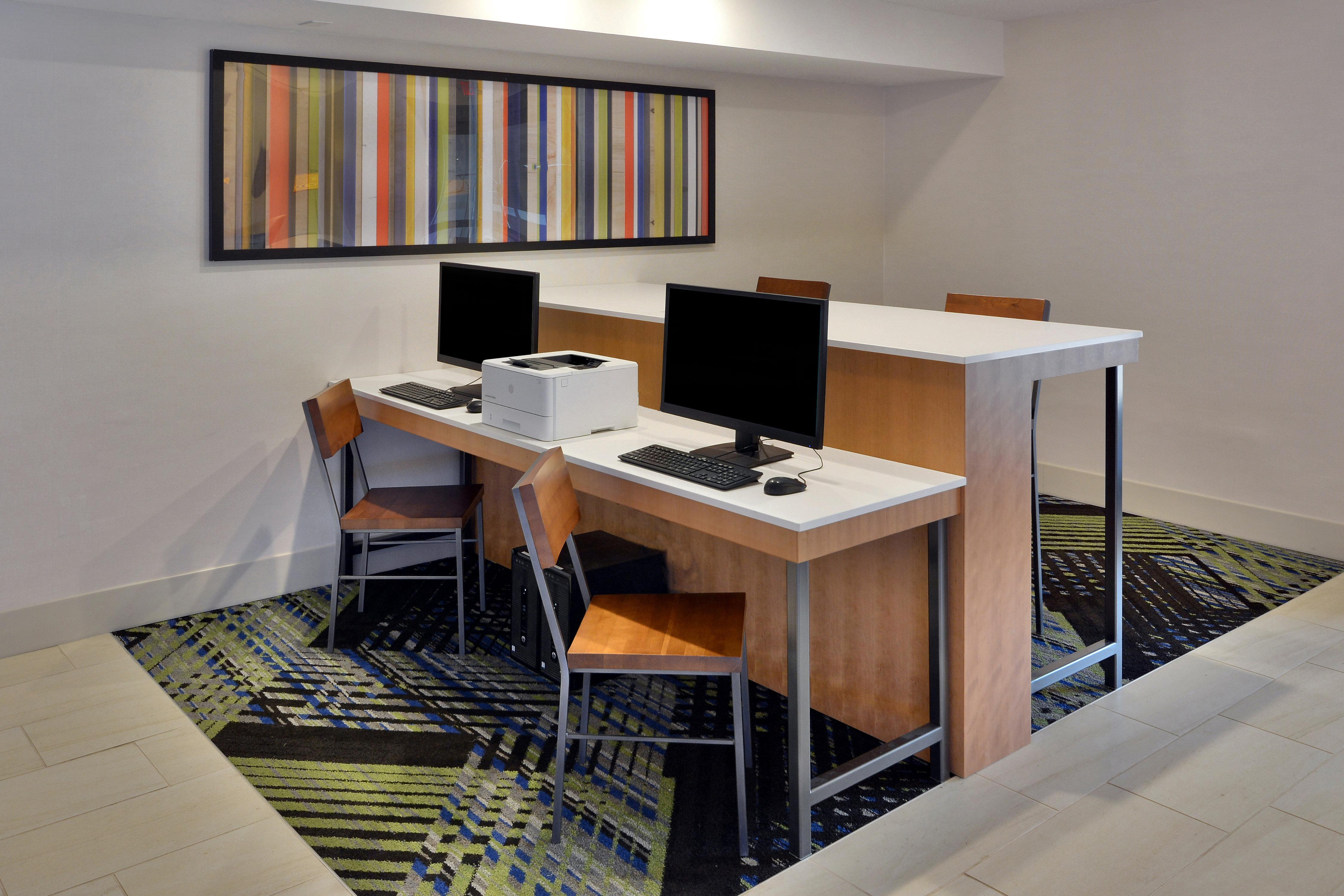Holiday Inn Express Danville By Ihg Ngoại thất bức ảnh